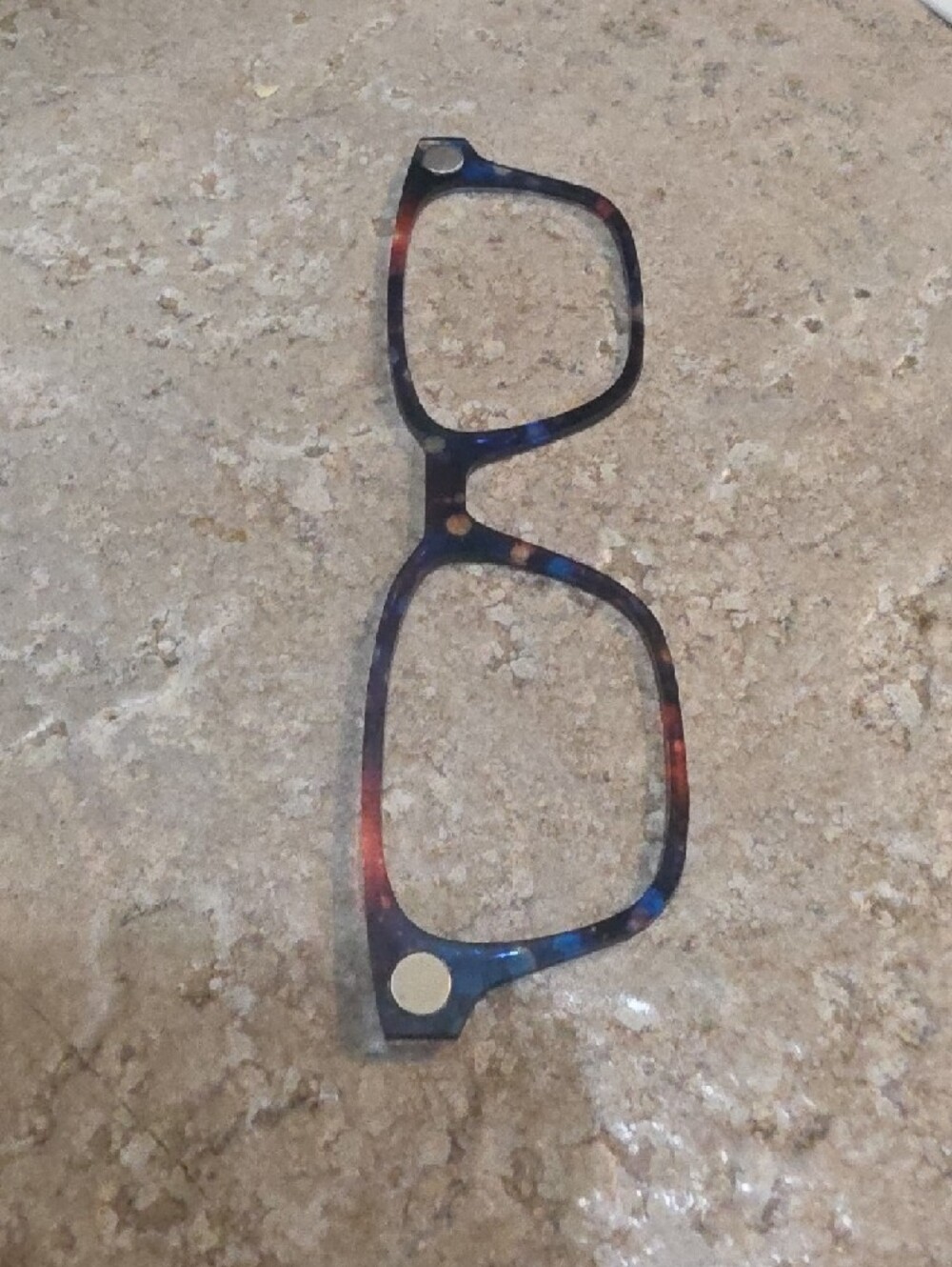 Finley Pair Overlay Frames - Picture 3 of 3